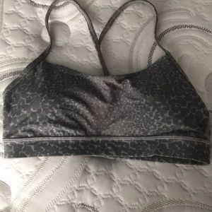 Lululemon sports bra